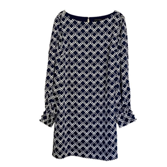 Banana Republic Dresses & Skirts - Banana Republic Dress Navy Blue Geometric Print Shift Size 10